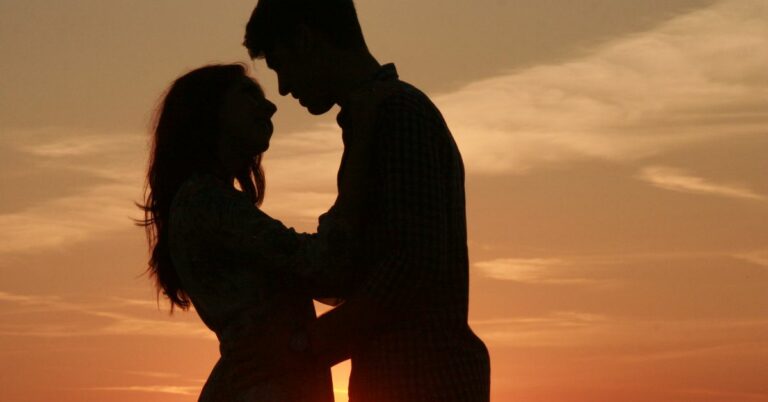 מחזירים את התשוקה 9 פעילויות לזוגות שיחזירו את האש ליחסים